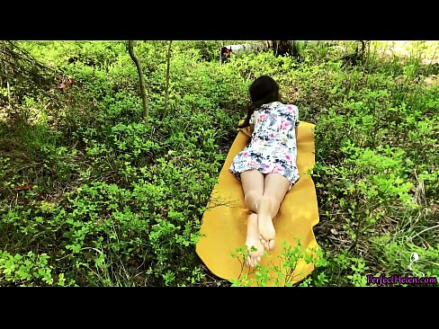 ❤️ Stranger trên Tinder thủ dâm của tôi L. và Fucks đam mê trong rừng Fucking ở% vi.hentai-menu.ru%